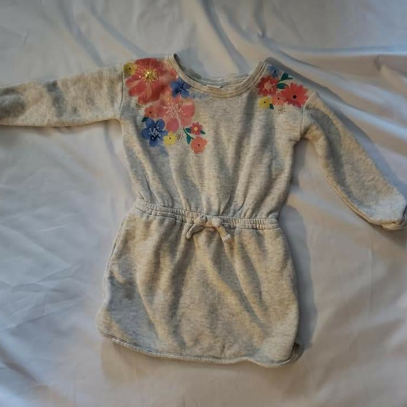Gymboree size 5 - Picture 1 of 1